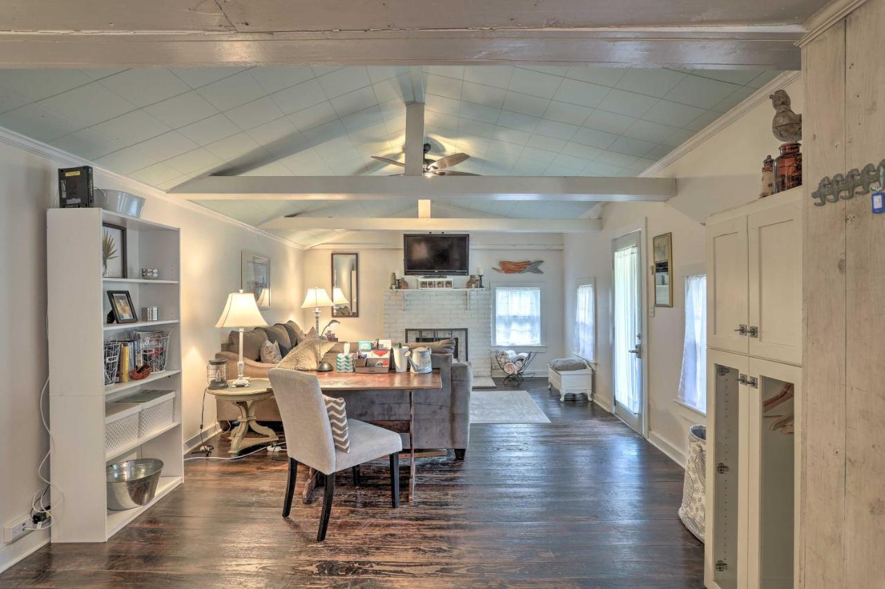 Coastal, Walkable Home In Historic Southport! ภายนอก รูปภาพ