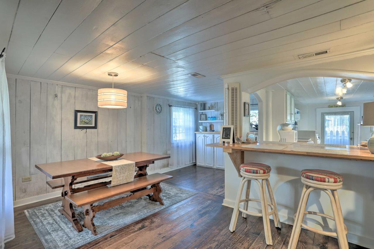 Coastal, Walkable Home In Historic Southport! ภายนอก รูปภาพ